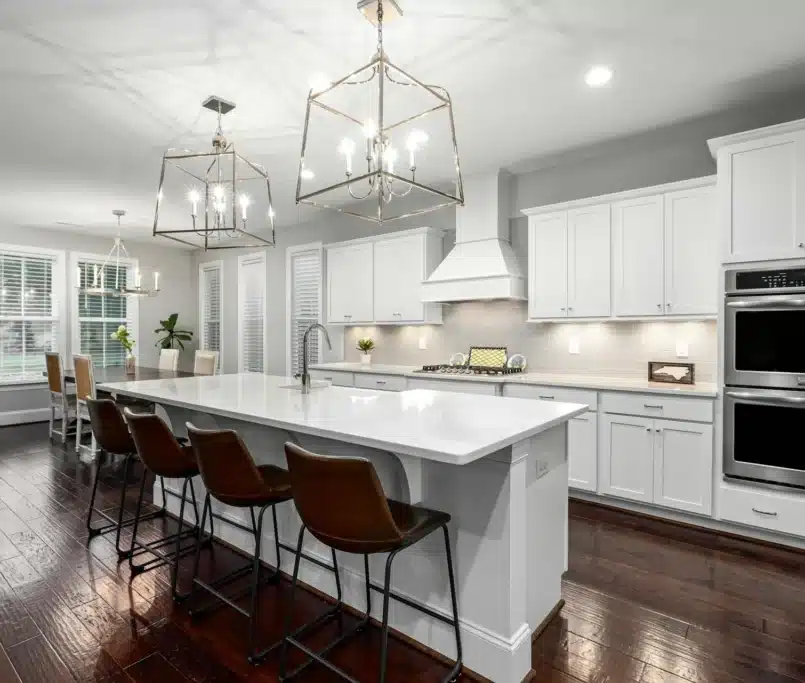 Kitchen cabinets McLean