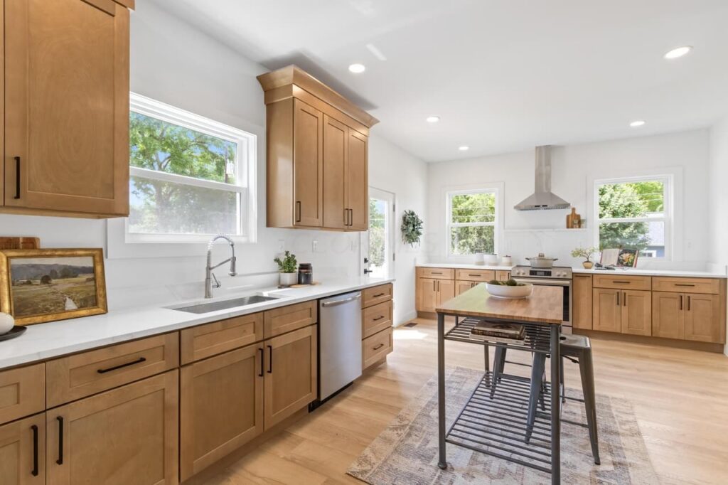 Ta Cabinetry